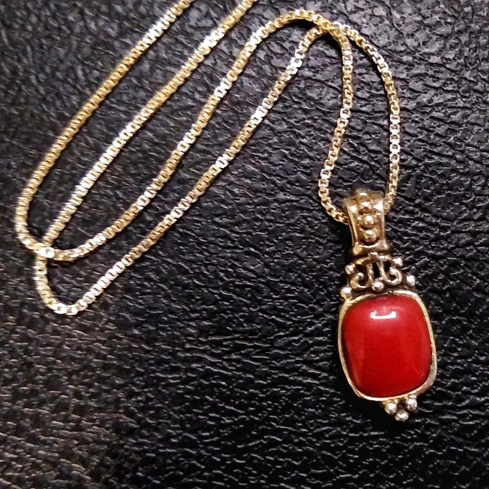 925 MJ coral pendant neckace